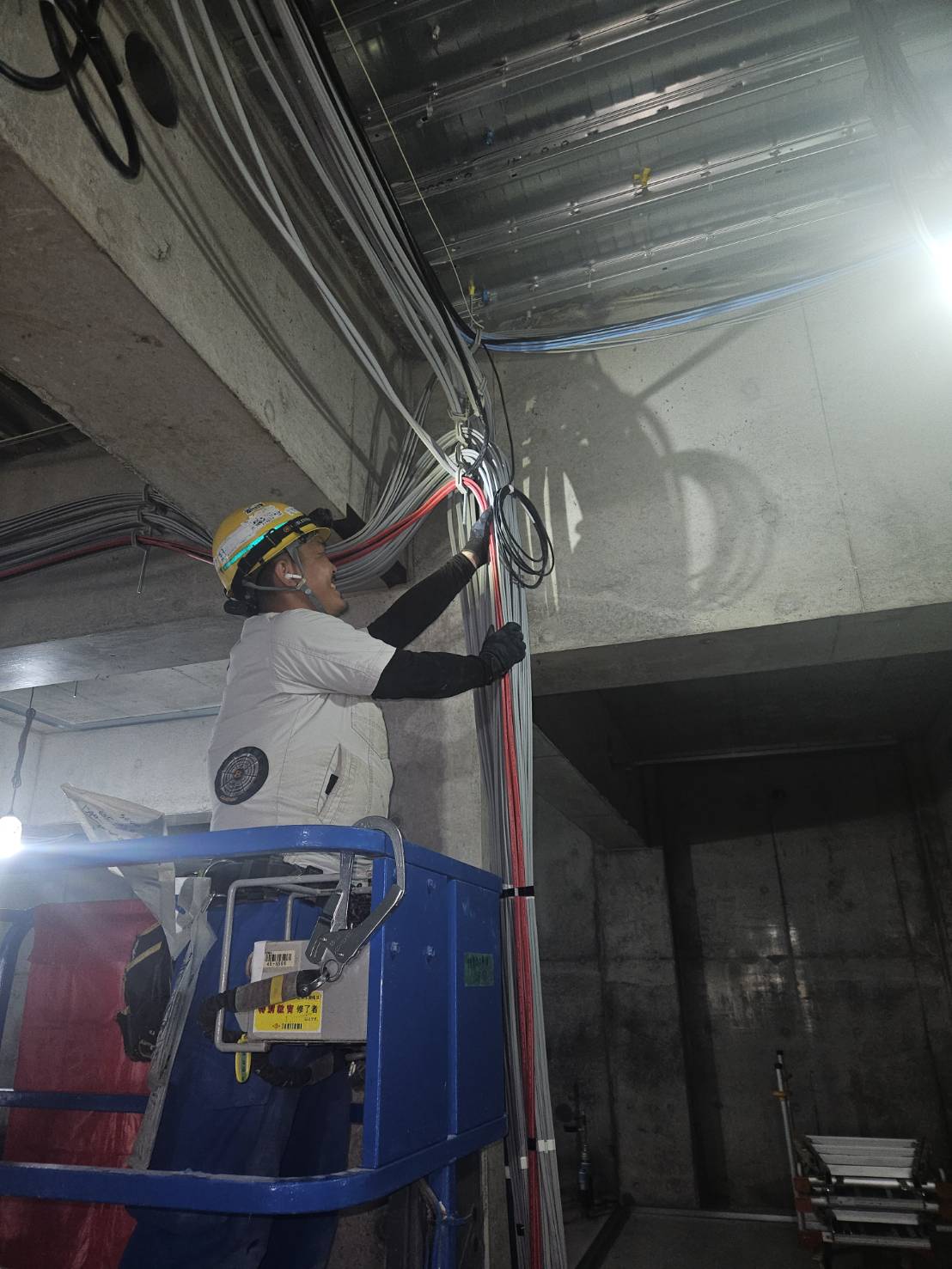 有限会社 早津電設 本社の正社員 電気工事士求人イメージ