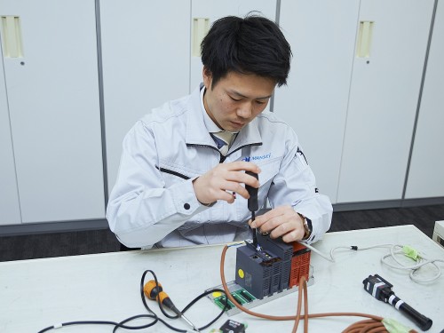 萬世電機株式会社 本社の正社員 電気工事施工管理技士の求人情報イメージ3