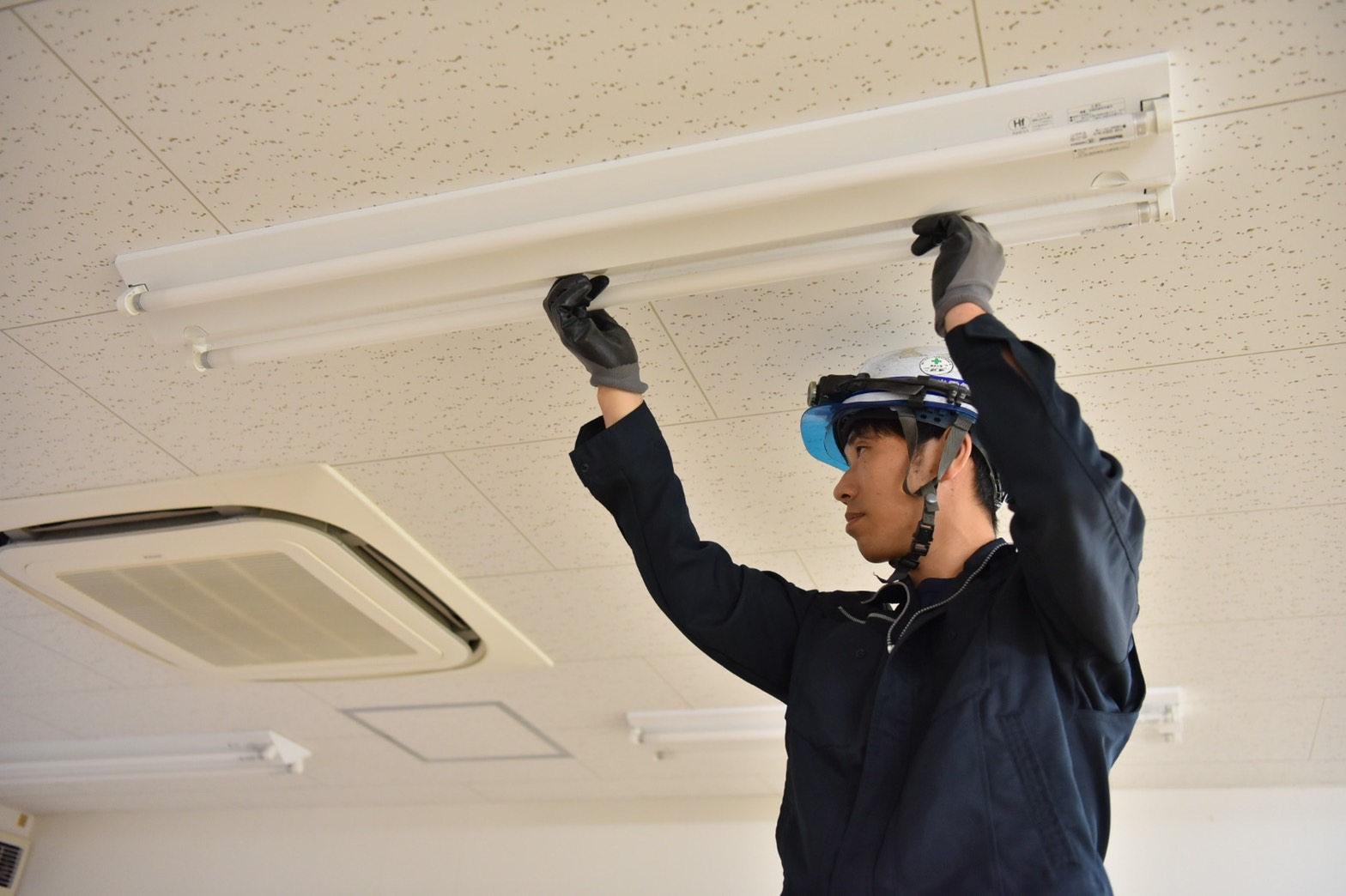 合資会社湖西電気工業社 本社の正社員 電気工事士の求人情報イメージ1